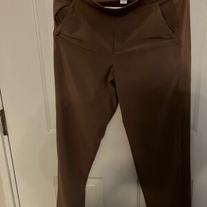 Athleta Chocolate Brown Straight Leg Pants Women’s size 4